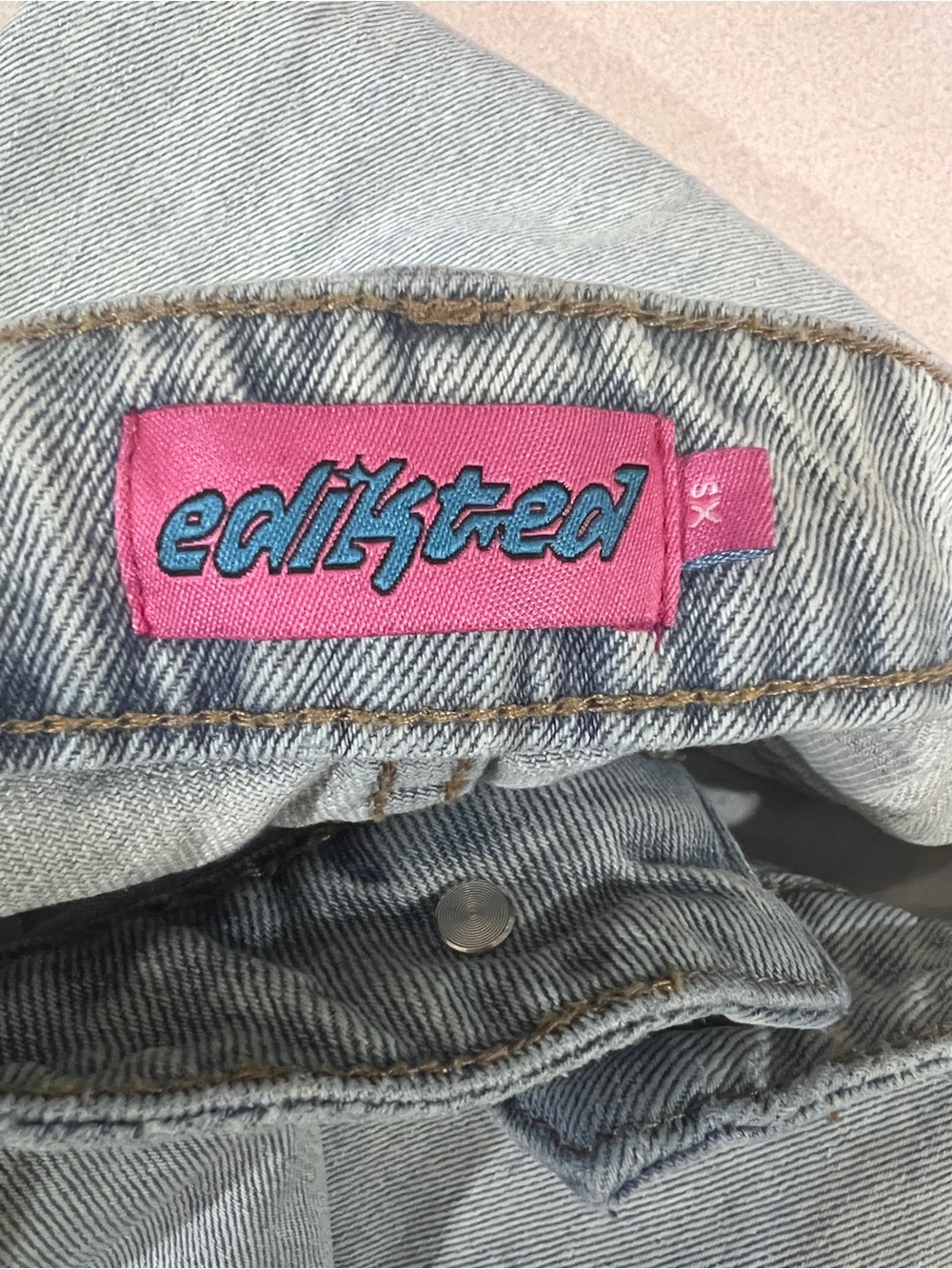 Edikted Light Blue Jeans with Pink Bow Back Pocket - Picture 2 of 4